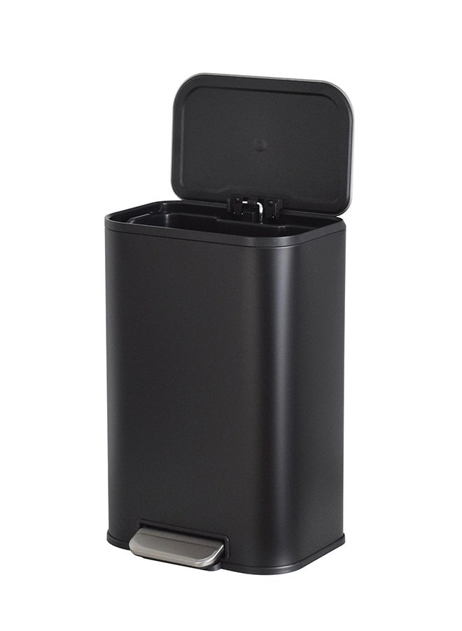 ايست من نون سلة مهملات بغطاء مطلي بودرة سعة 12 لتر للدخول بالقدم للمطبخ، غطاء يغلق برفق مع وظيفة البقاء مفتوح، سلة بدون استخدام اليدين، 44.8 سم طول × 34.1 سم عرض × 61.2 سم ارتفاع، أسود غير لامع - Image 2